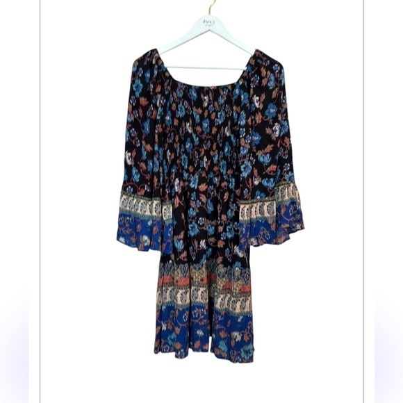 Angie Dresses & Skirts - Angie Floral Flare Sleeve Blue Ruffle Smocked Boho Cottagecore Dress  Size M